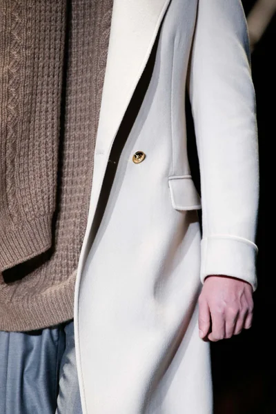 Look 41
